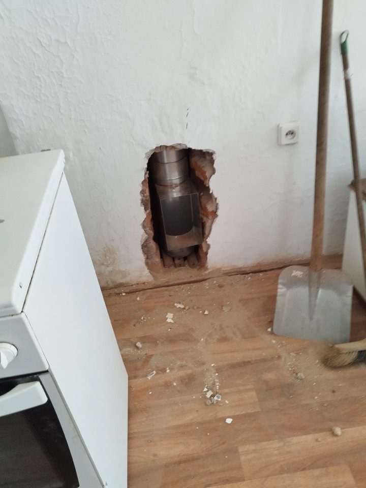 Prohlídka komínovou kamerou Vroutek